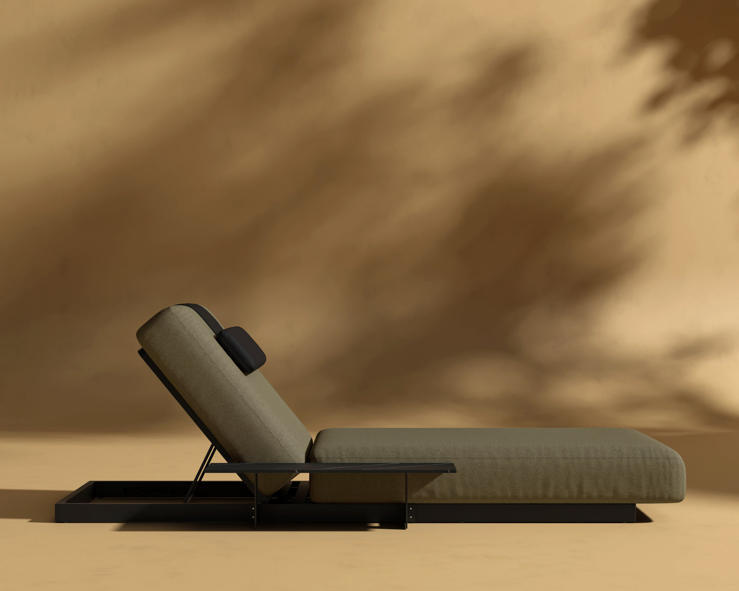 Florian_Outdoor_BlackFrame_Fresco