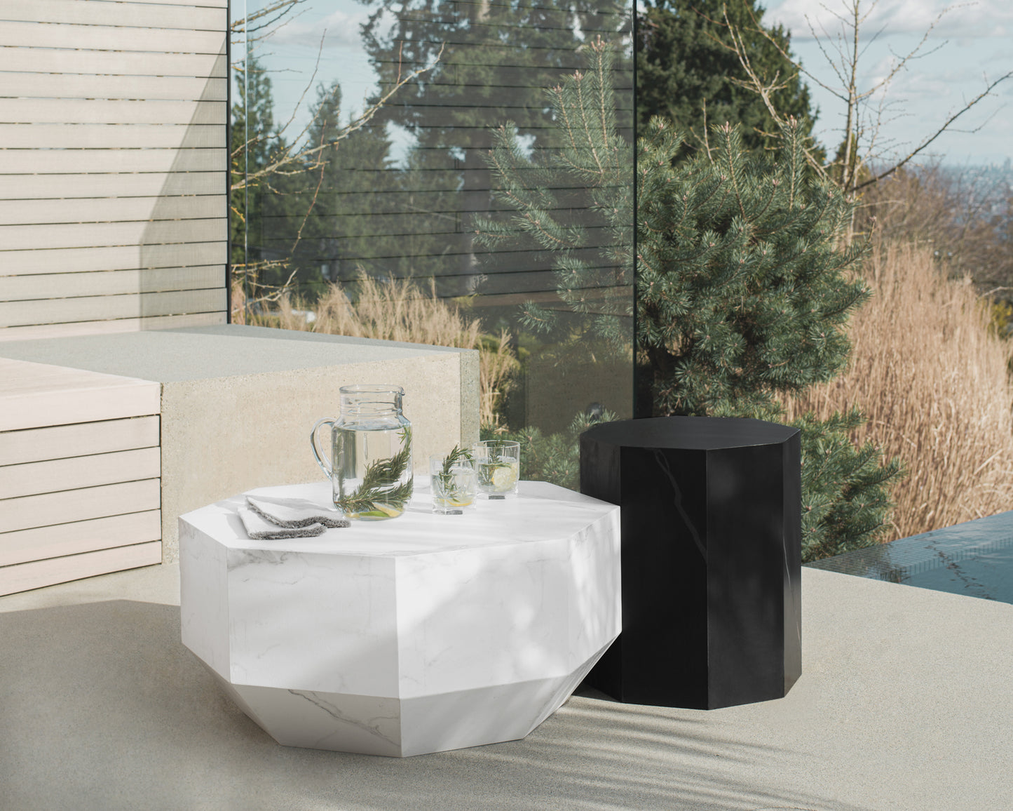 Leia Outdoor Coffee Table and Side table