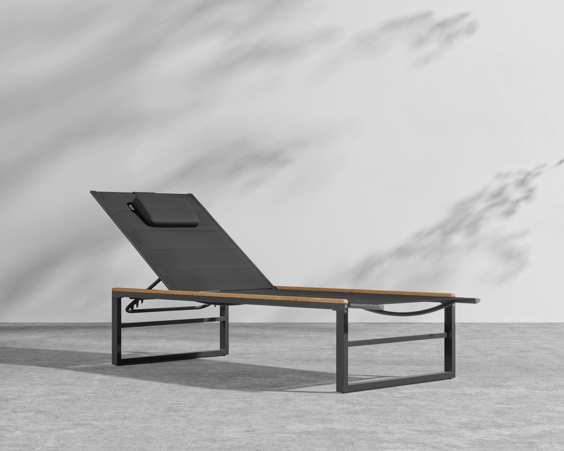 Linnea Outdoor Lounger - Black