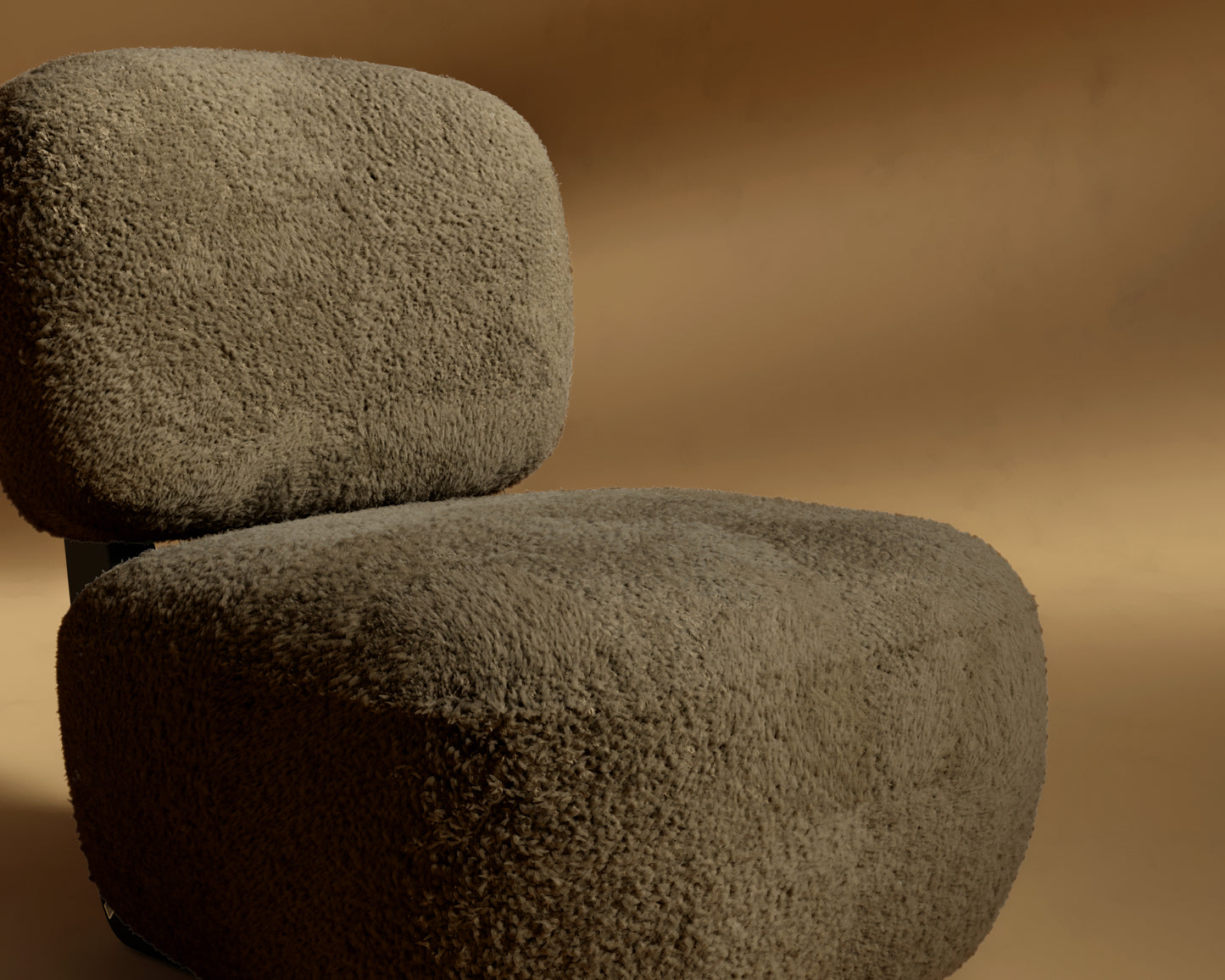 Toro_Lounge_Chair_Shearling - Espresso