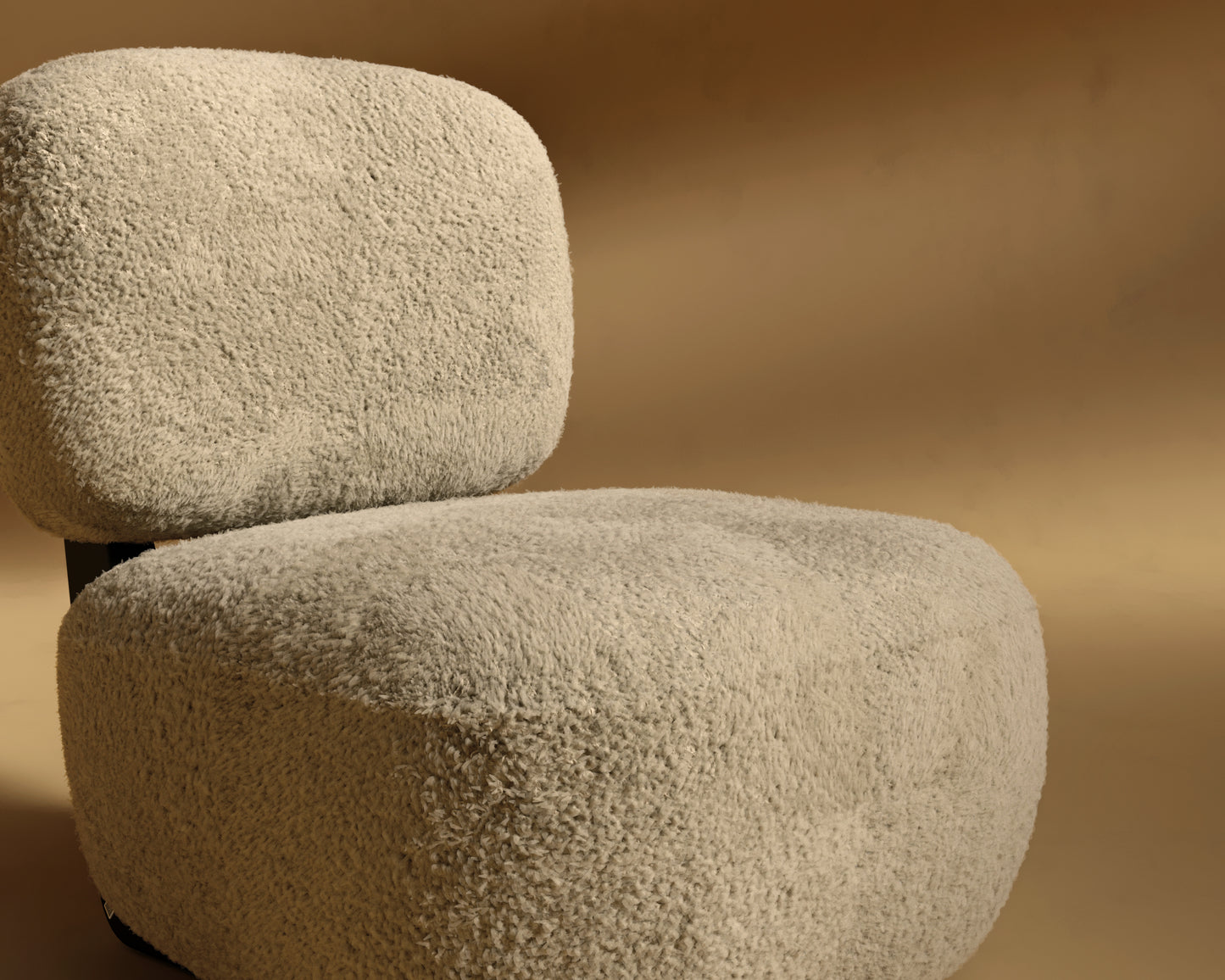Toro_Lounge_Chair_Shearling - Fawn