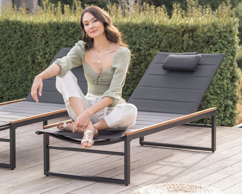 Linnea Outdoor Lounger - Black