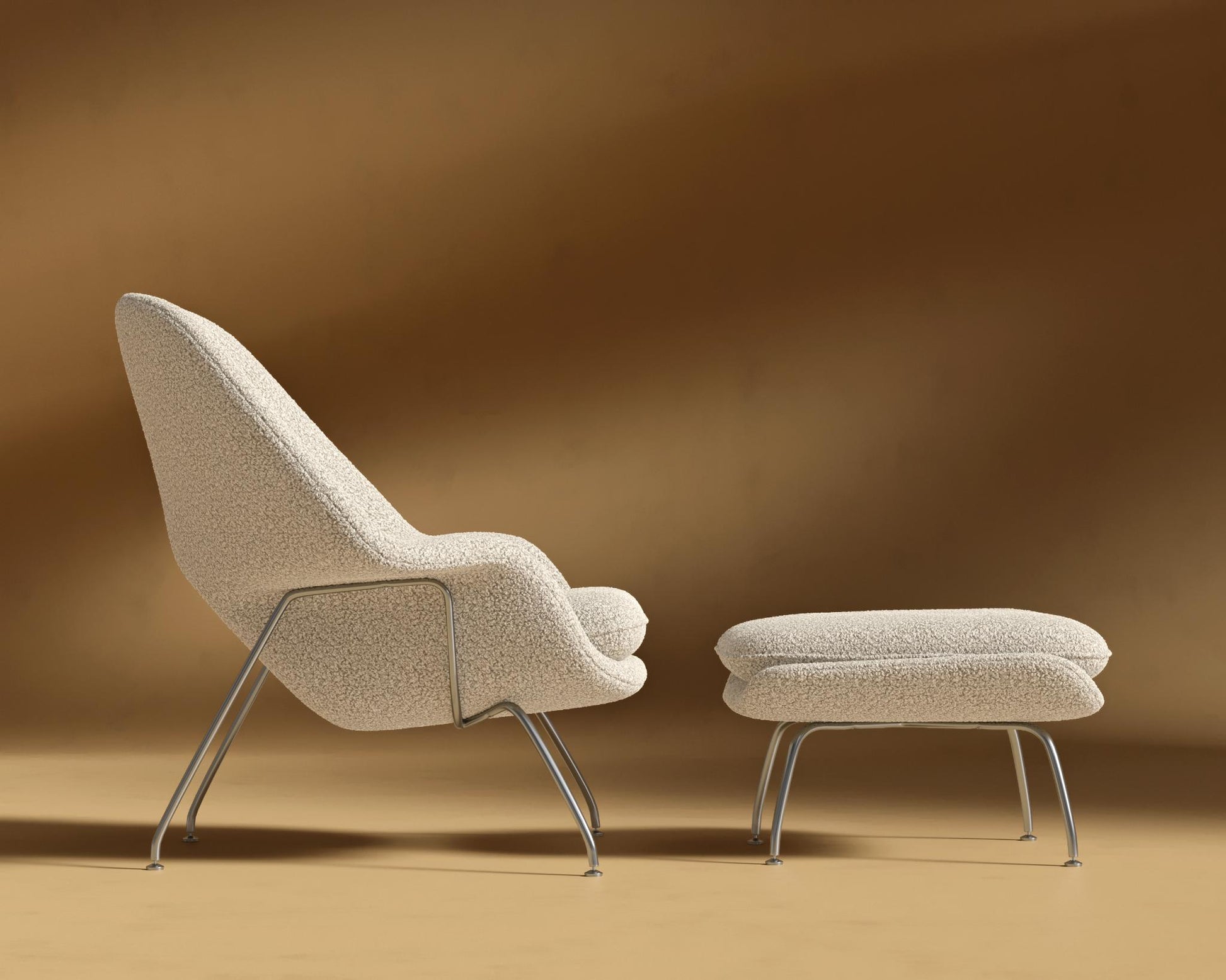 Womb_Chair_Ottoman_Shearling_Almond