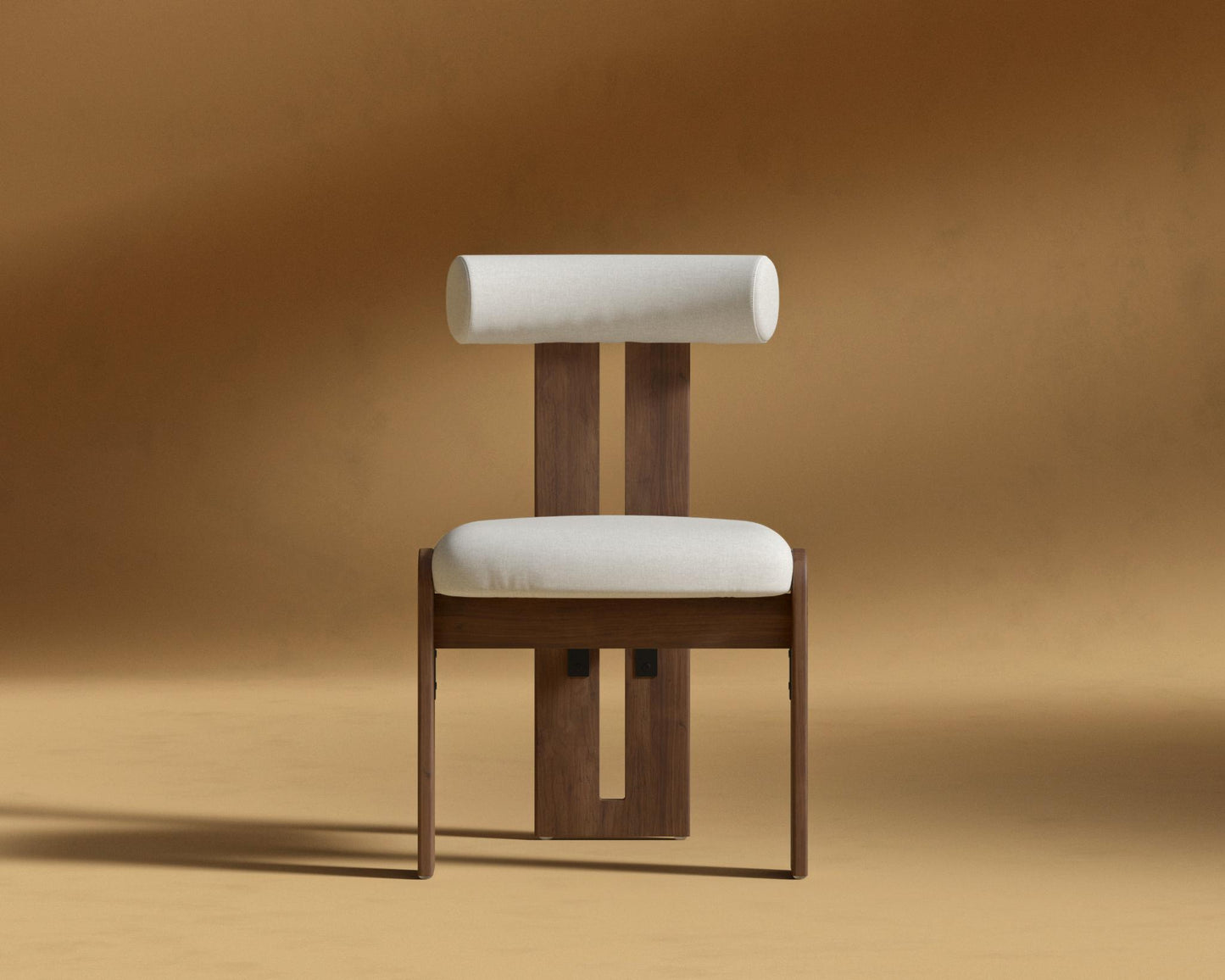 Tola_Dining_Chair_Modern_Felt_Alesund