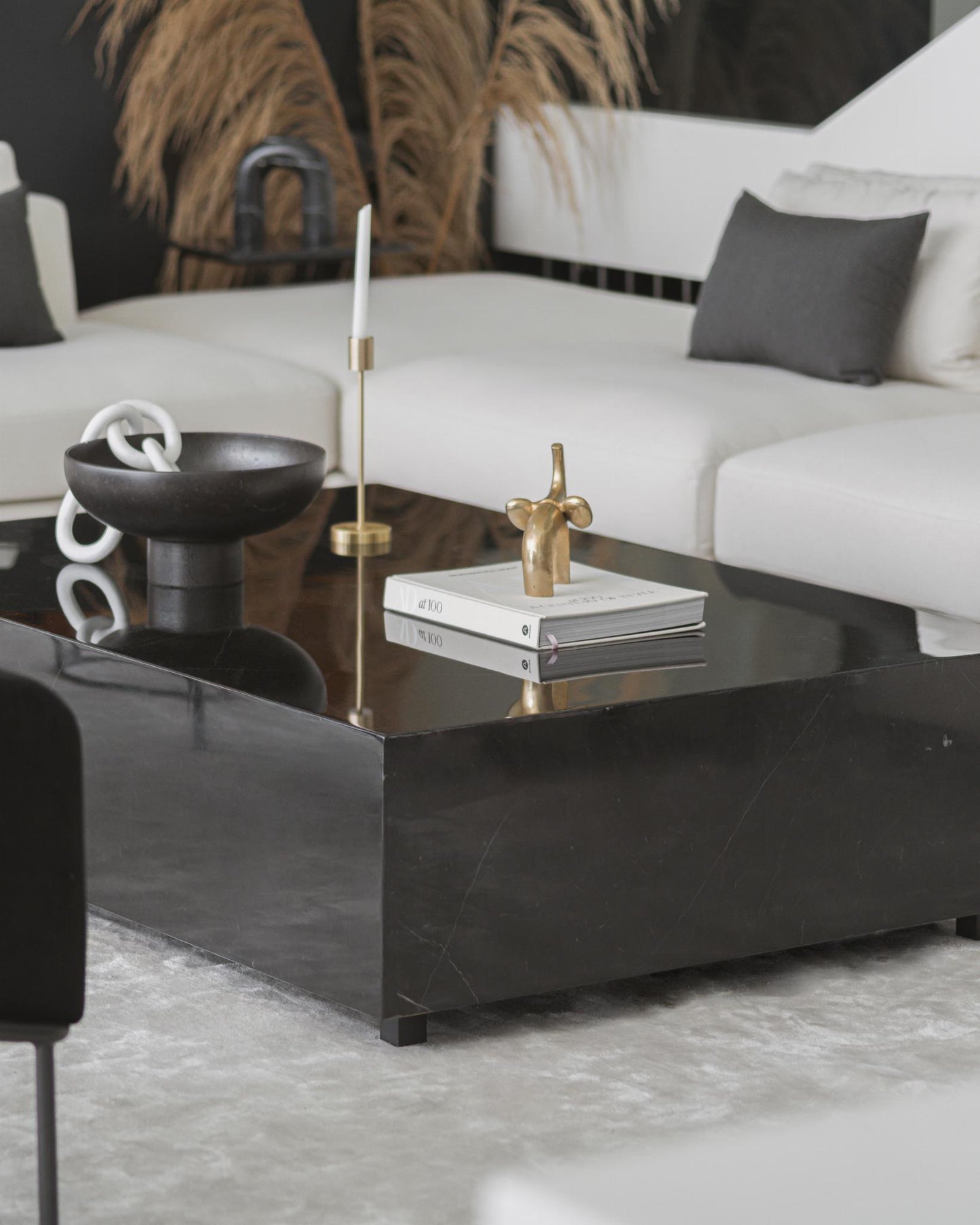 Liza Coffee Table Grande - Marble