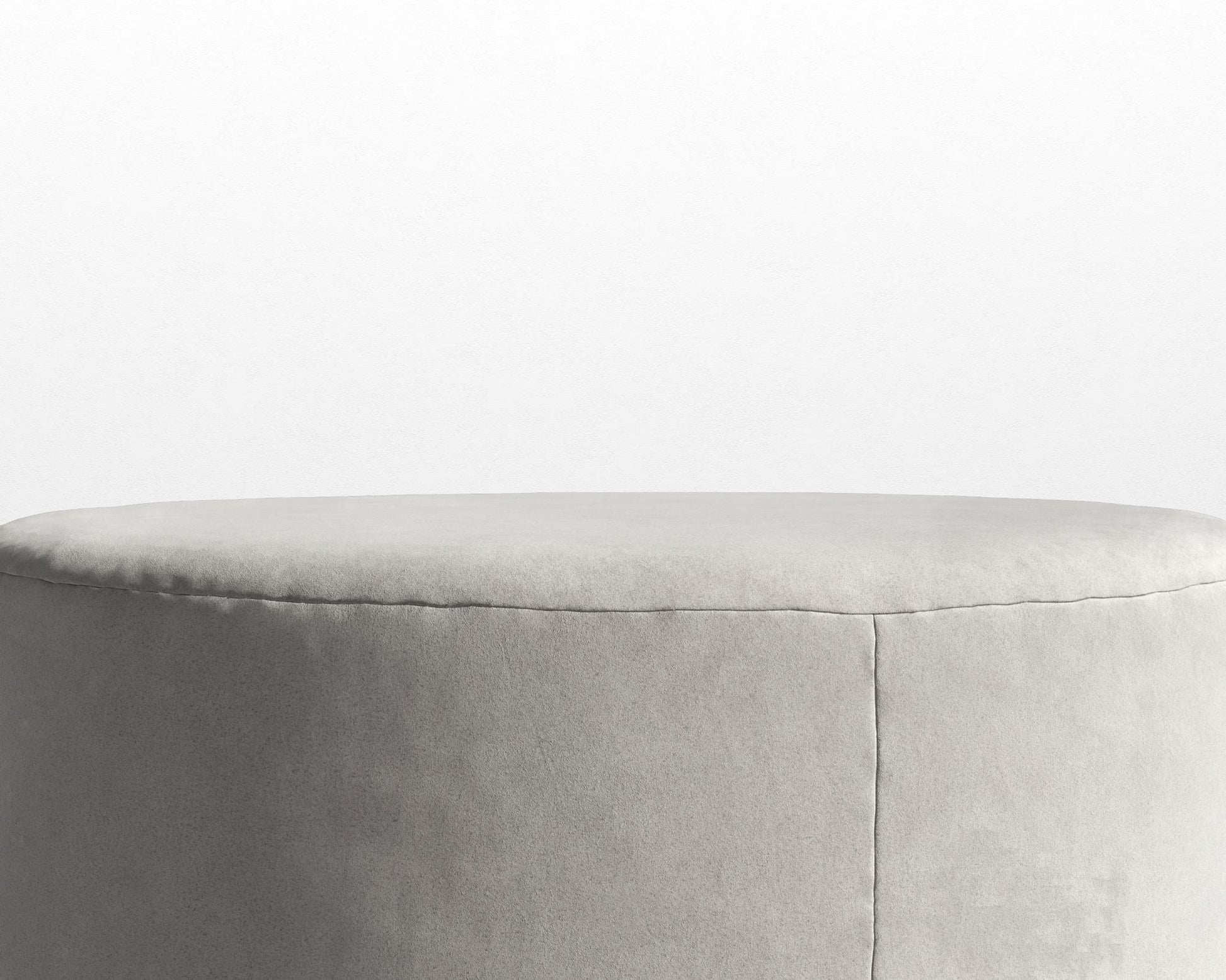 Nova Pouf Large - Venice Vegan Suede - Chiffon