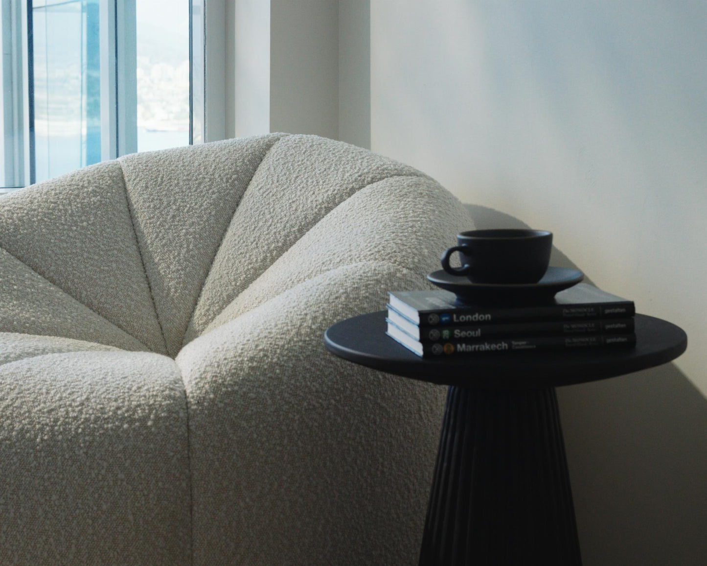 Vonn Lounge Chair