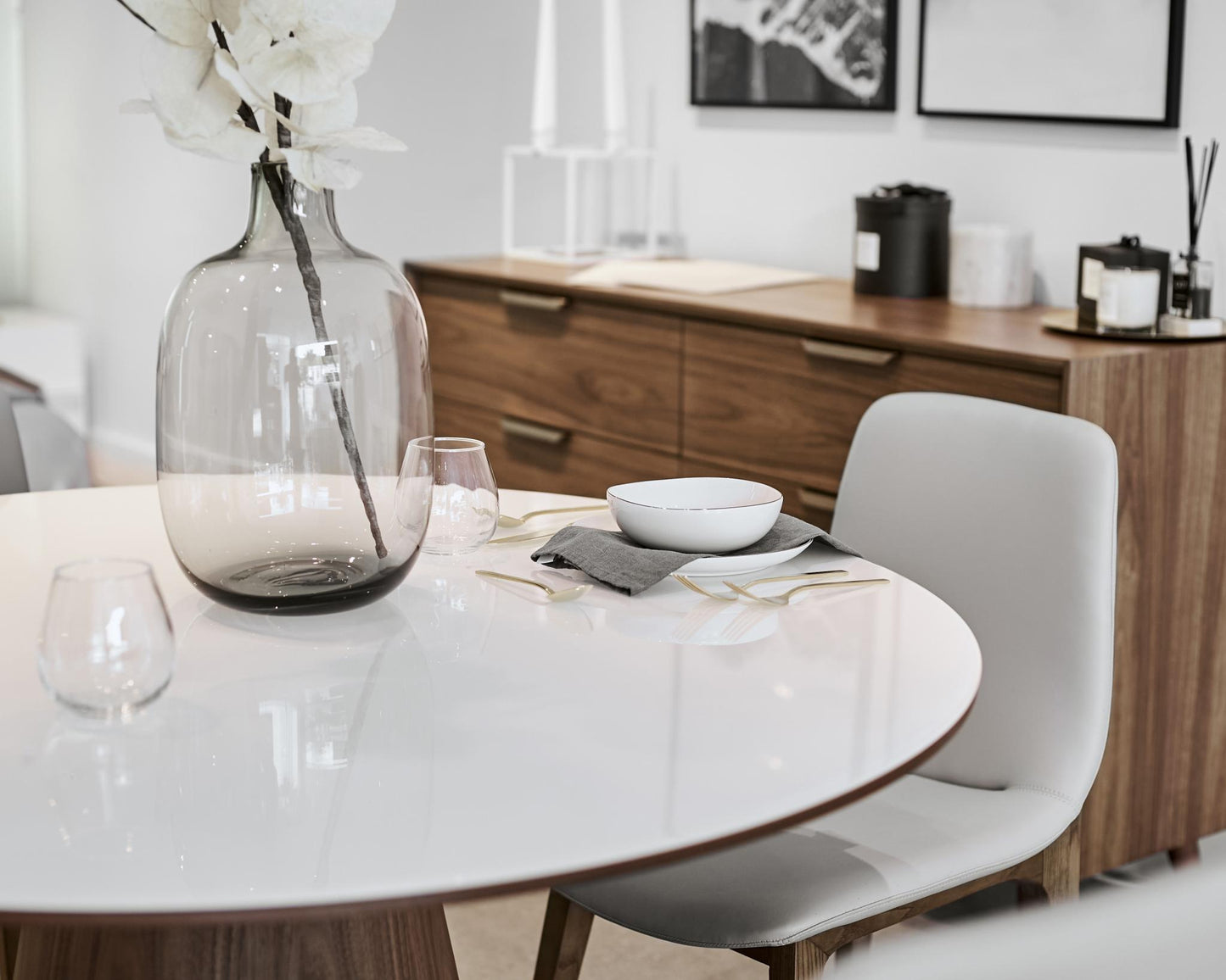 Winston Dining Table - 48"