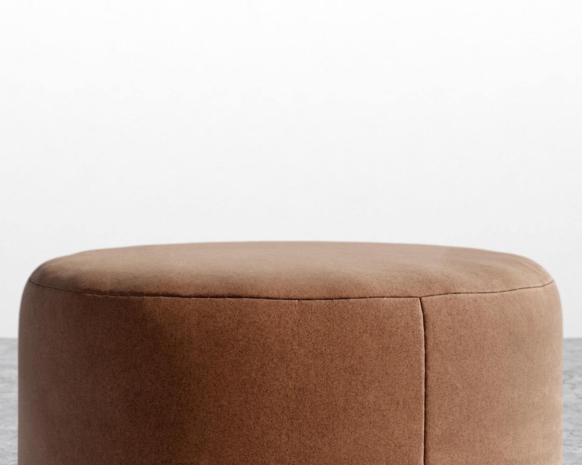 Nova Pouf - Venice Vegan Suede - Cider