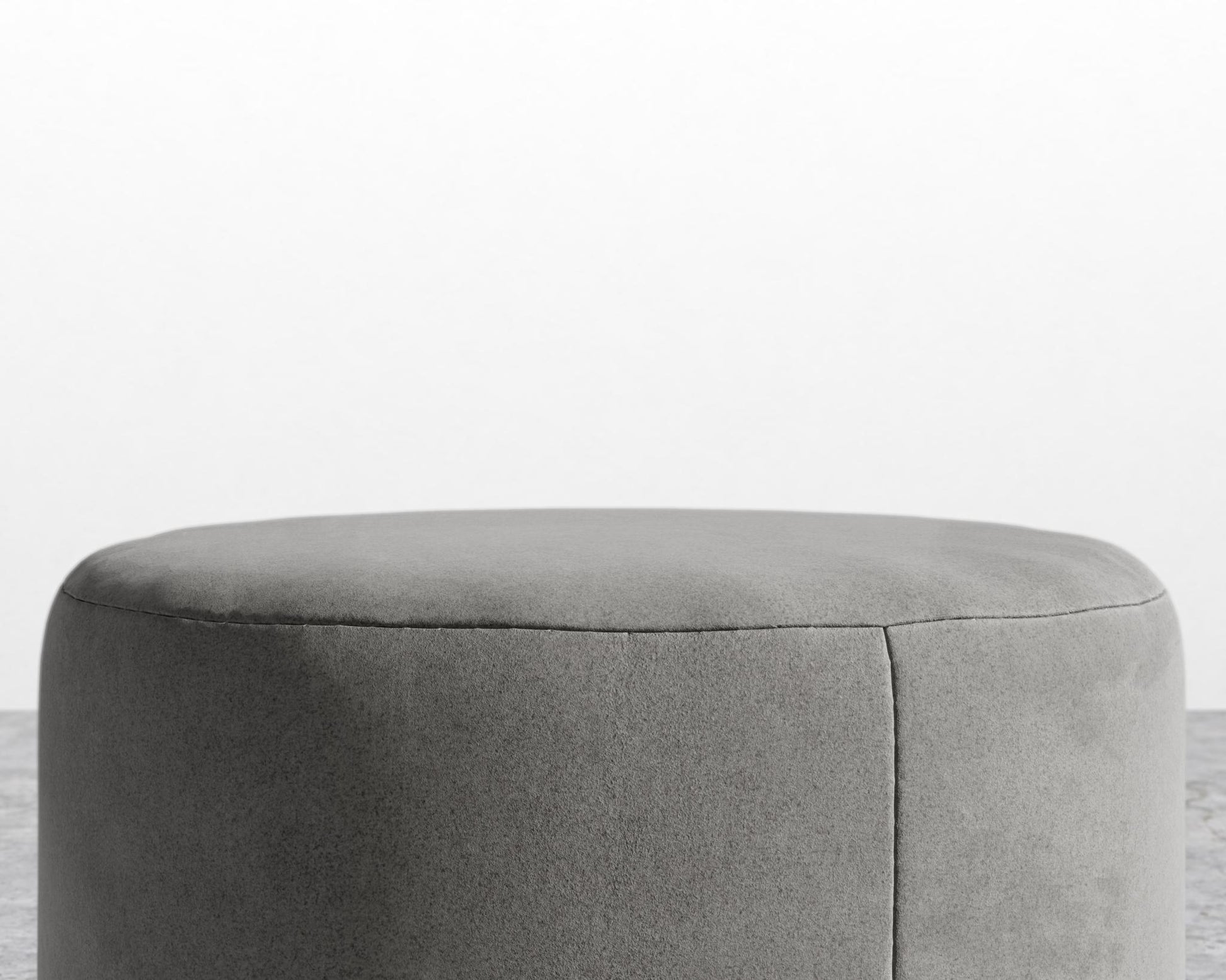 Nova Pouf - Venice Vegan Suede - Strato