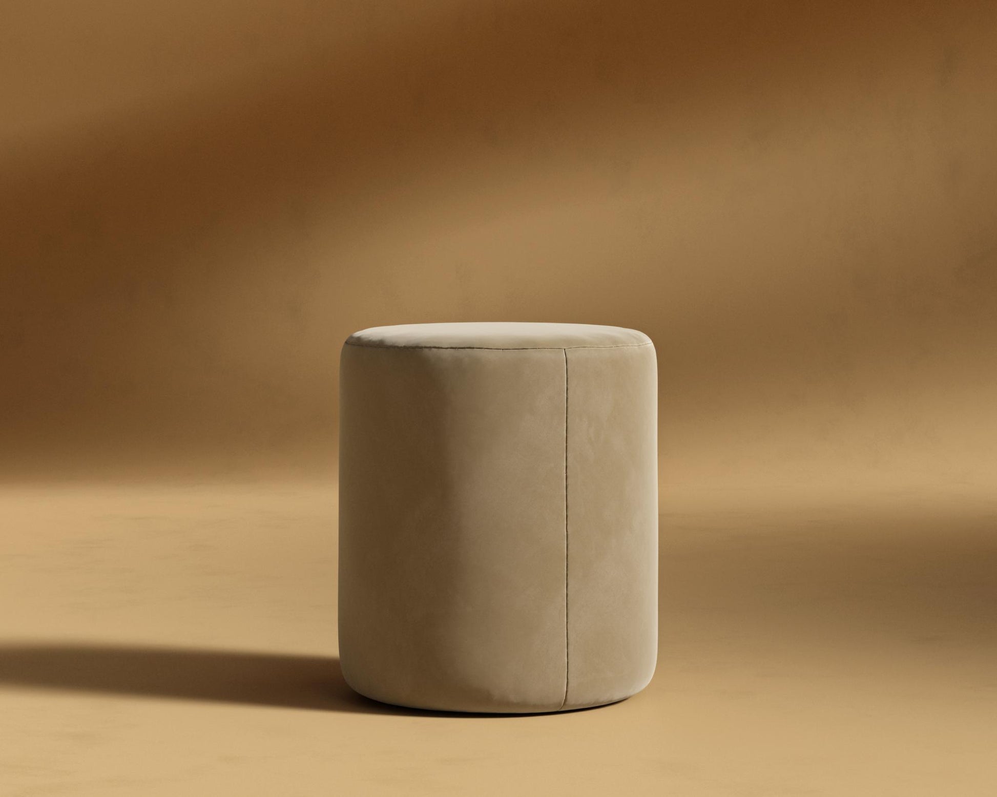 Nova_Pouf_Plush_Velvet_Dune