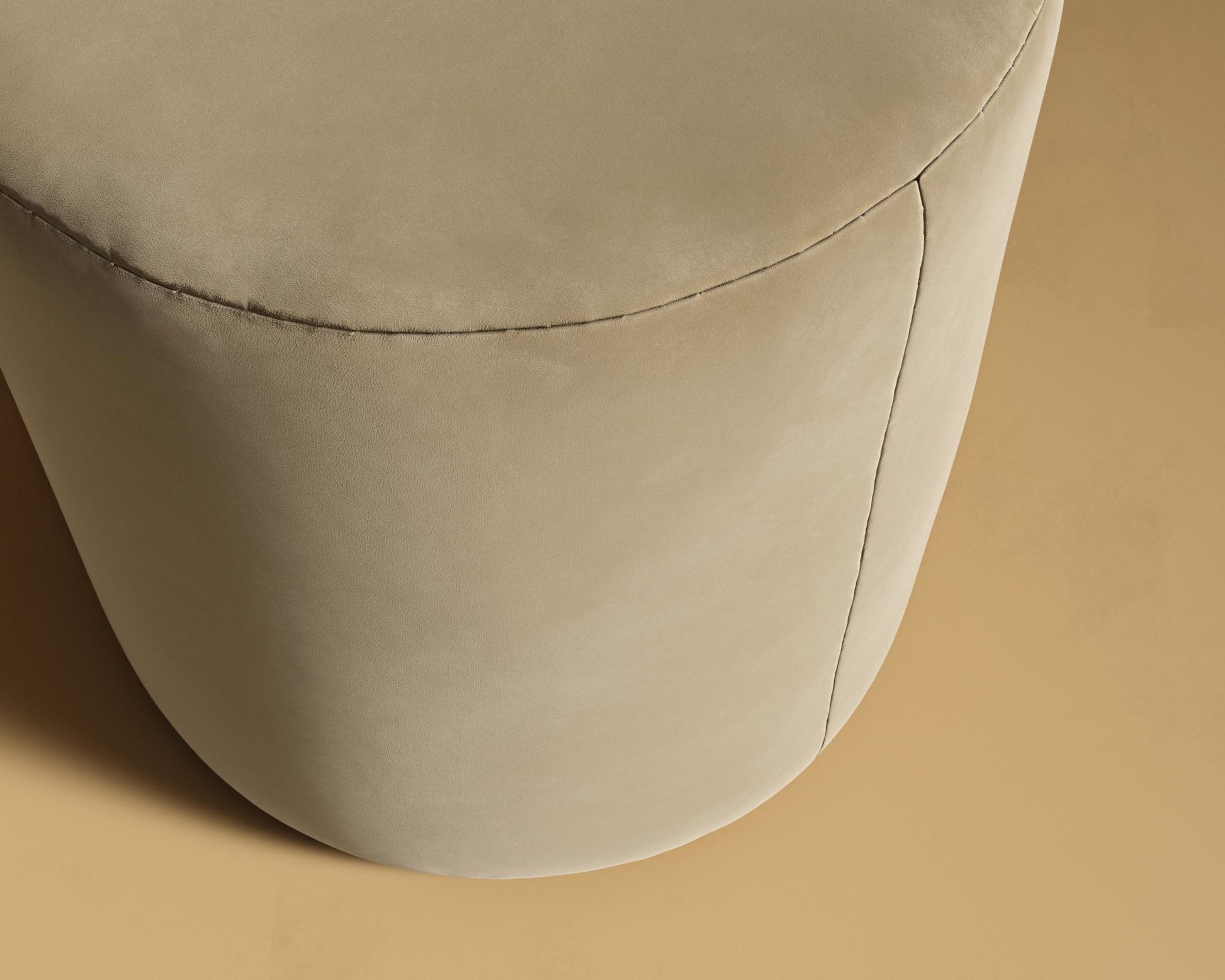 Nova_Pouf_Plush_Velvet_Dune