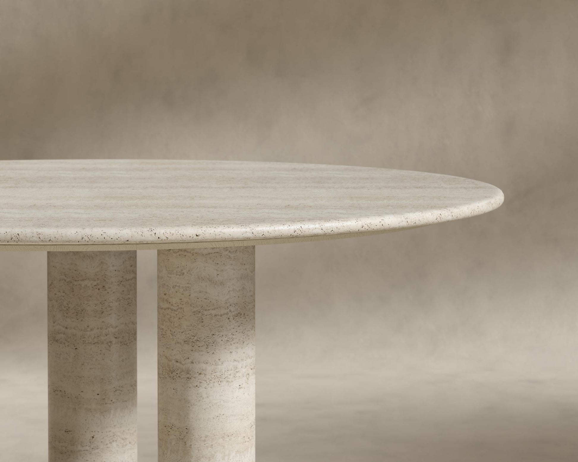 Maximus-Round-Table_White_Travertine