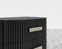 Magnus_Nightstand_Black_Oak