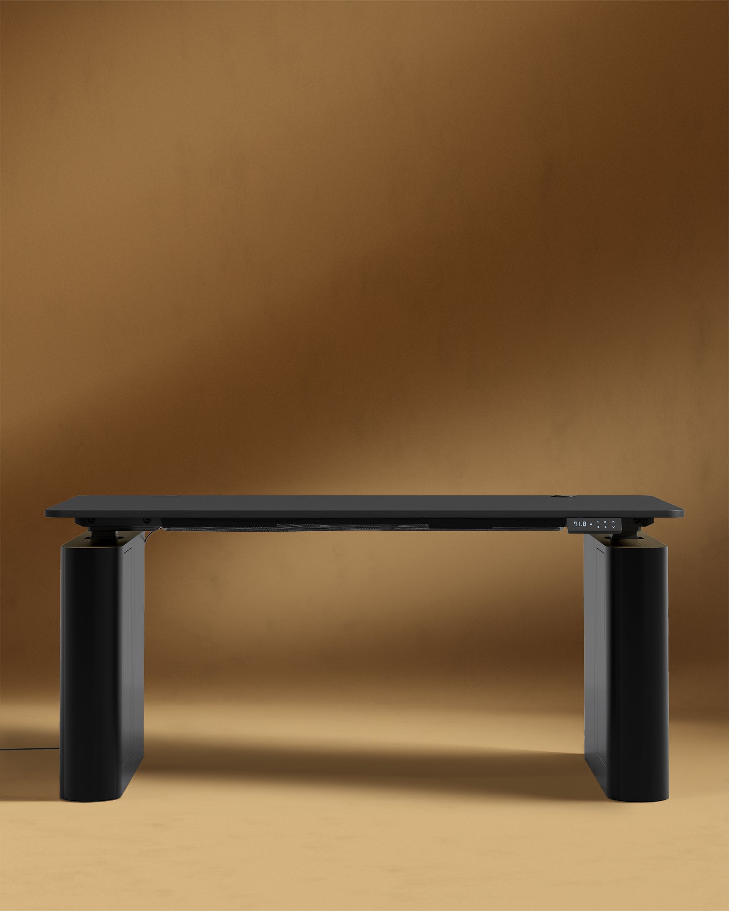 Eryk Standing Desk