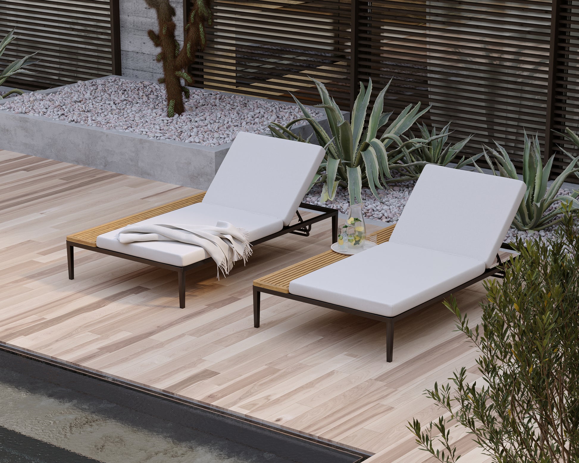 Francis Outdoor Lounger in palisades and black frame