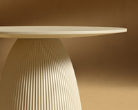Gallus_Dining_Table_48_Olympia_Wax_Concrete