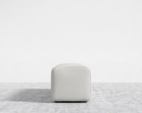 Kaye_Bench_Modern-Felt - Alesund