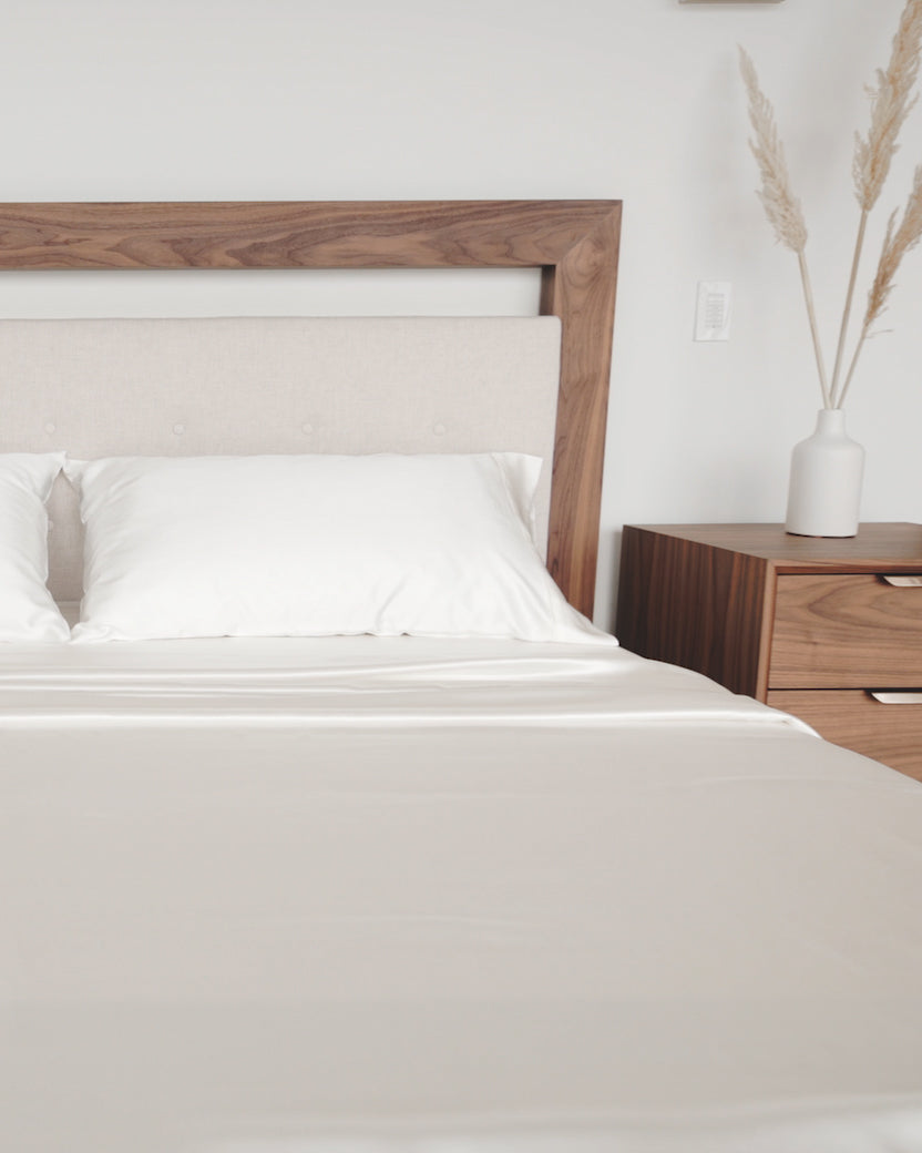 Mulberry Charmeuse Silk Pillowcase