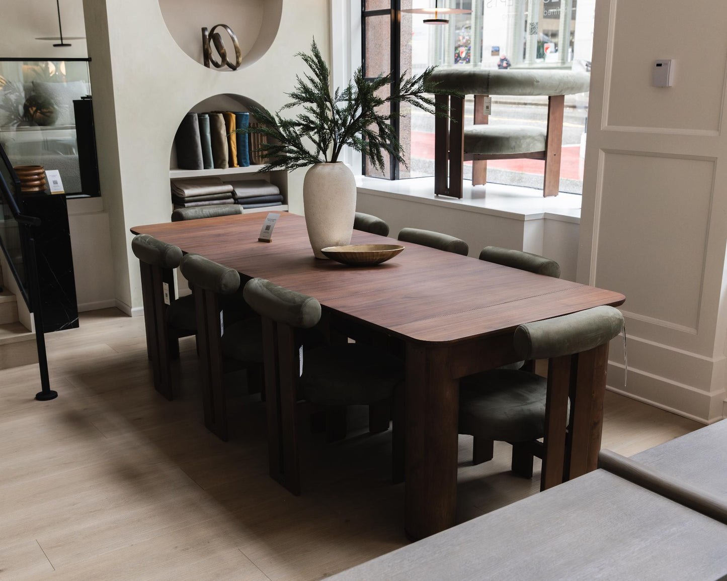Tola Dining Chair