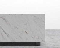 Liza Coffee Table Grande – Carrara – 40 x 40