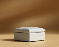Nuvo_Ottoman_Modern_Felt - Alesund