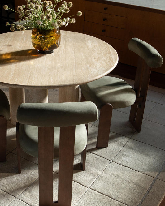 Maximus Round Table
