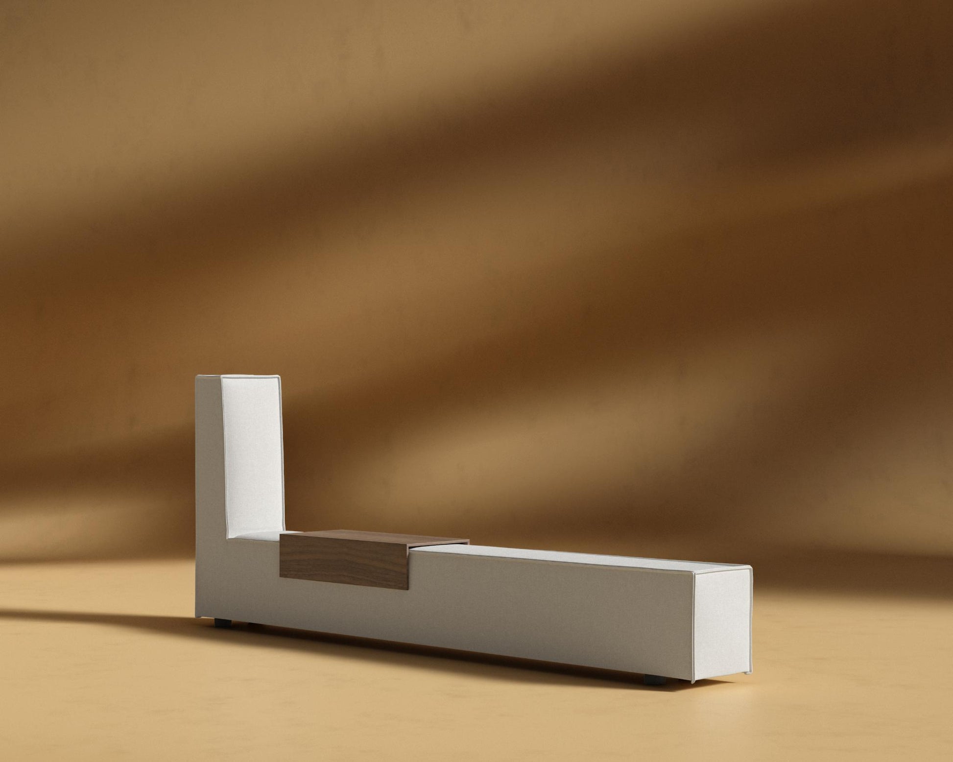 Porter_Extension_Side_Table_Modern_Felt_Alesund