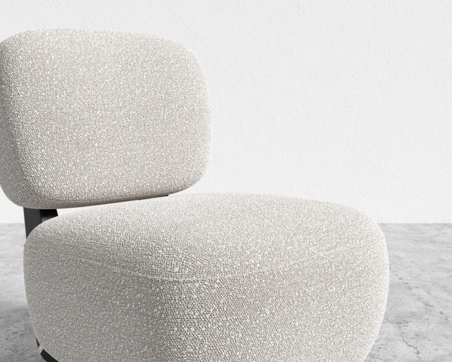 Toro Lounge Chair - Chatou Bouclé - Pearl, Ebony