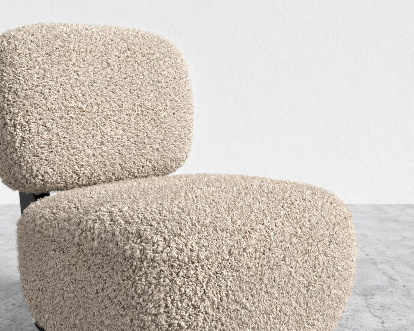 Toro Lounge Chair - Ebony, Shearling - Fawn